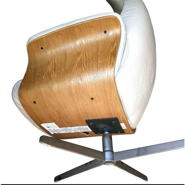 1990s Vintage Amala Beige Bone Genuine Leather Reclining Swivel Armchair With Adjustable Headrest. For Sale - Image 5 of 9