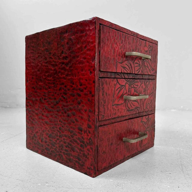 Kamakura Bori Haribako Flowers Sewing Box, Japan, 1960s For Sale - Image 9 of 11