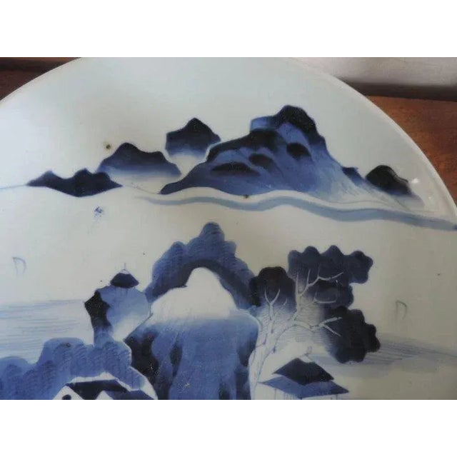 18th Century Blue & White Chinese Porcelain Charger Platter For Sale In New York - Image 6 of 10