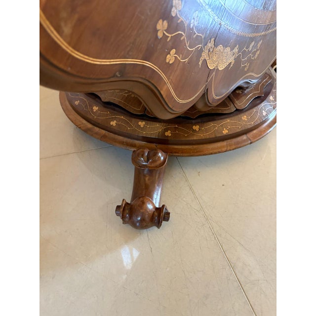 Large Antique Irish Killarney Marquetry Inlaid Yew Wood Centre Table attributed to the Egan Workshop, 1860 For Sale - Image 14 of 18