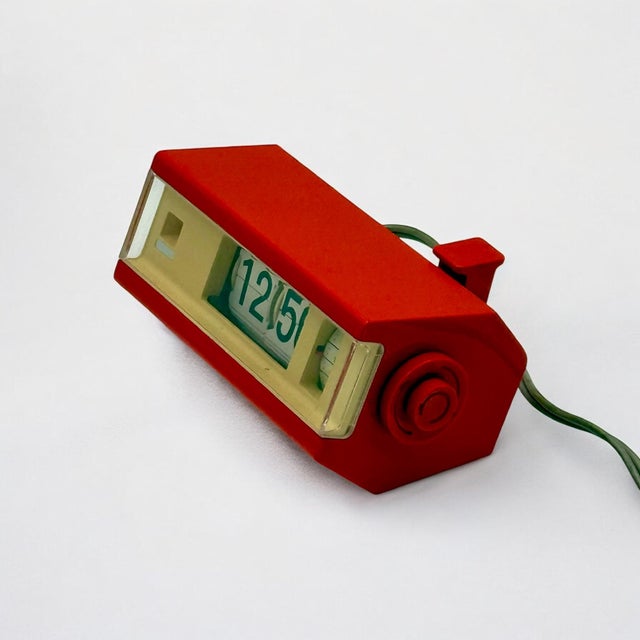 Vintage Red Model 227 Flip Clock with Alarm and Nightlight
