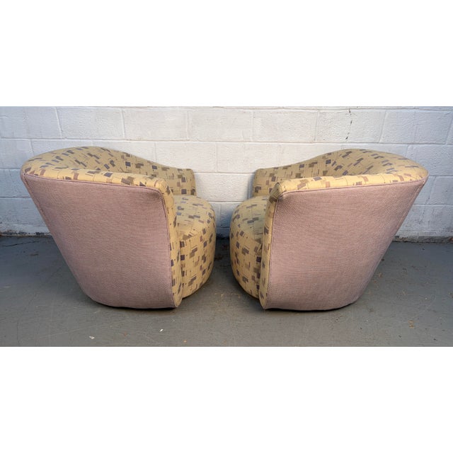Weiman 1990s Oversized Swivel Lounge Chairs Attributed to Weiman For Sale - Image 4 of 12