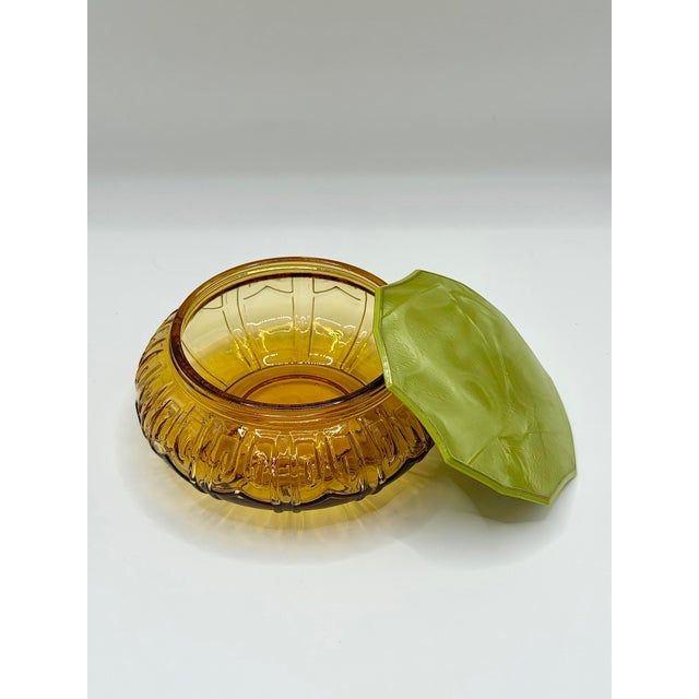 Mid 20th Century Vintage Amber Glass Vanity Jar With Green Bakelite Style Lid For Sale - Image 5 of 5