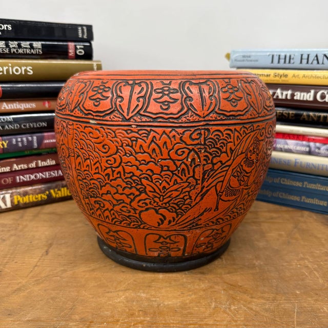 Burnt Orange Cinnabar Hibachi with Hand-Carved Designs For Sale In New York - Image 6 of 12