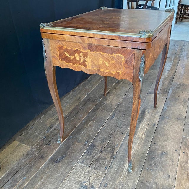 French Louis XV Walnut Marquetry Inlaid Card and Backgammon Table For Sale - Image 9 of 15