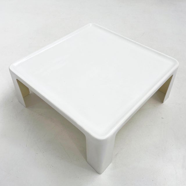 Mario Bellini Amanta Coffee Table by Mario Bellini for B&B Italia, 1970s For Sale - Image 4 of 8