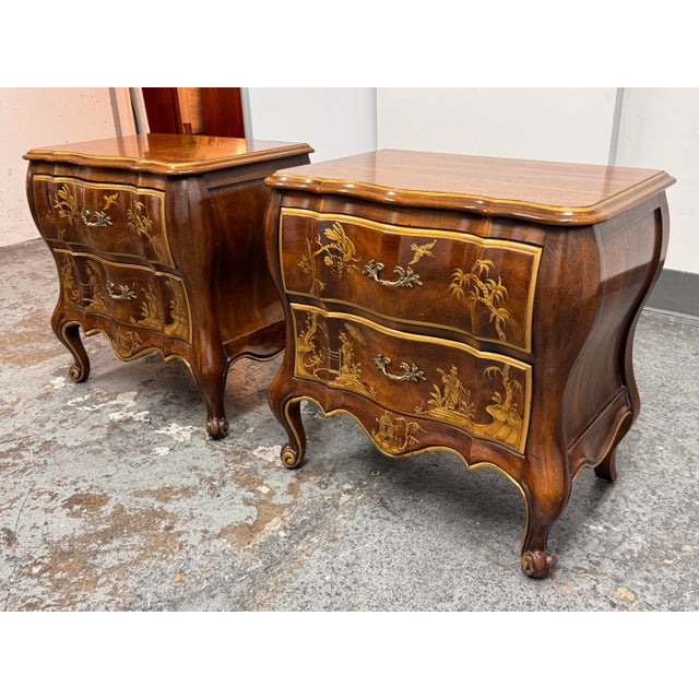 French Provincial Phyllis Andrade for White Furniture Company Chinoiserie Bombe Chests, Pair For Sale - Image 3 of 12