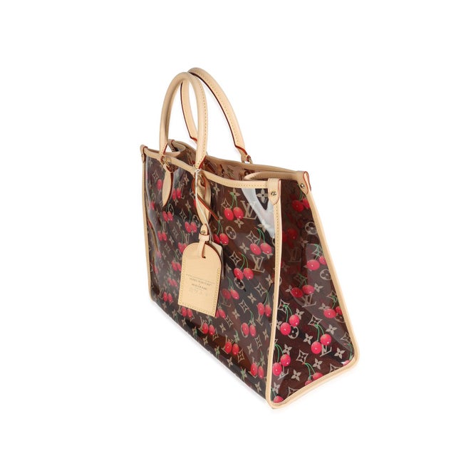 This bag says it all. The Onthego bag from Louis Vuitton is designed for busy lifestyles. Topped with two Toron handles...