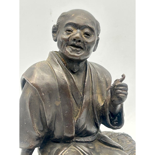 Late 19th Century Japanese Meiji Bronze Okimono Seated Pipe Smoker, Signed Toko, C. 1890 For Sale - Image 5 of 17