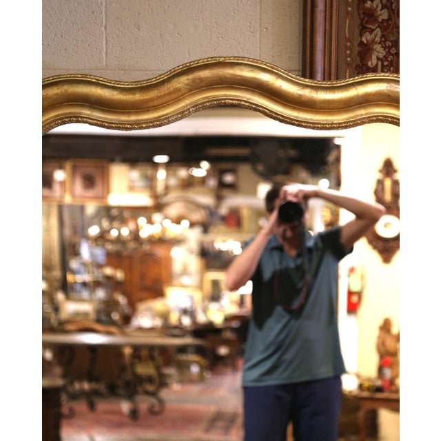 French Mid-19th Century French Louis Philippe Giltwood Wall Mirror For Sale - Image 3 of 10