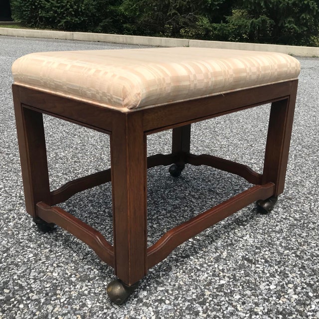 1970s Vintage Drexel Heritage Walnut Bench | Chairish (640 x 640 Pixel)