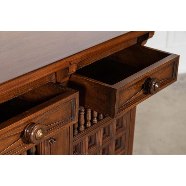 Spanish Brutalist Sideboard in Mahogany, 1960 For Sale - Image 16 of 18