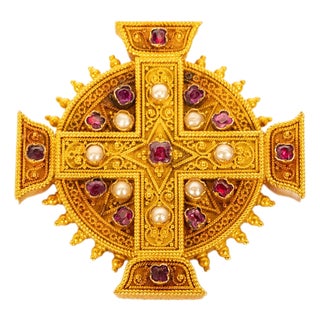Antique Italian Etruscan Revival 22k Gold Brooch Rubies & Pearls Marchesini 1870 For Sale