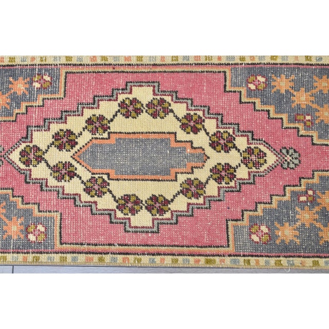 Art Deco 1960s Vintage Floral Handmade Rug For Sale - Image 3 of 6