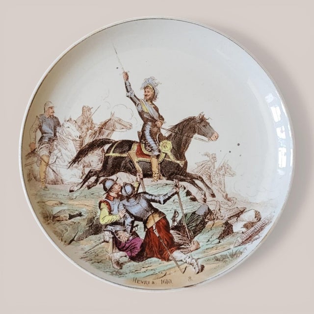 Plates from Creil & Montereau, 1890s, Set of 12 For Sale - Image 13 of 17