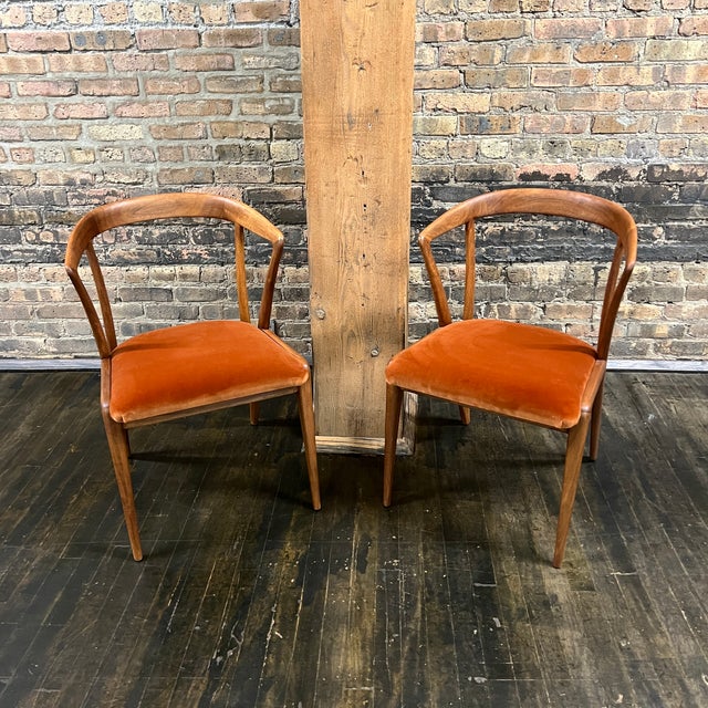 Mid-Century Modern Pair of Bertha Schaefer for Singer and Sons Walnut Dining Chairs With Spice Mohair Seats For Sale - Image 3 of 5