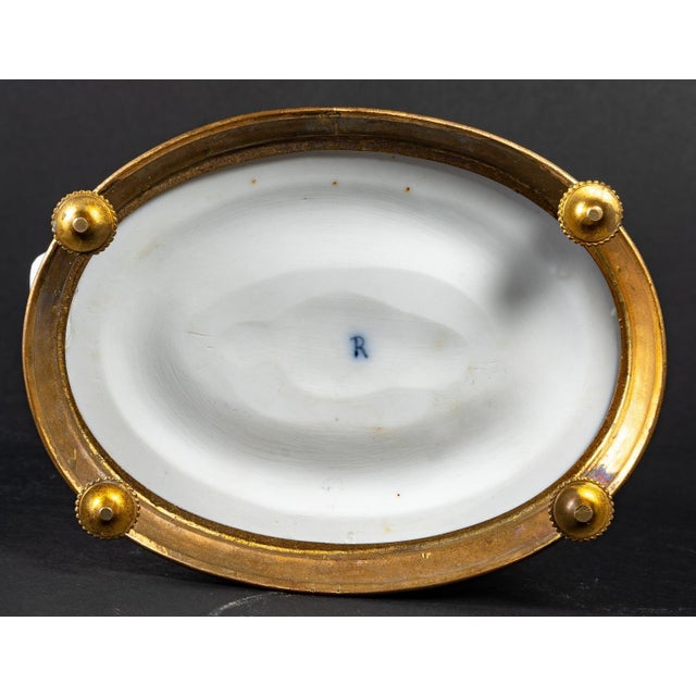 19th Century Biscuit Angel with Birds For Sale - Image 9 of 10