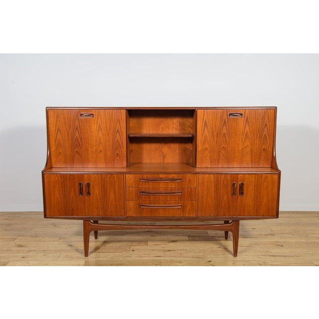Mid-Century Modern Mid-Century Model Fresco Sideboard in Teak by Victor Wilkins for G-Plan, United Kingdom, 1960s For Sale - Image 3 of 18