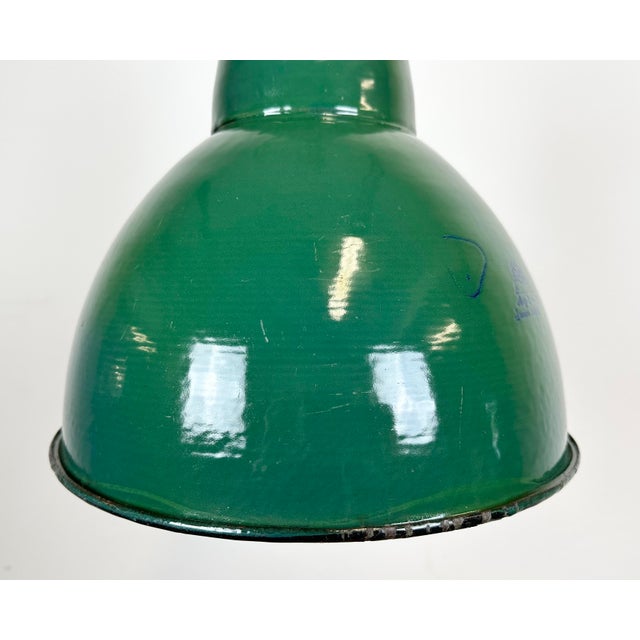 Industrial Green Enamel Factory Lamp with Cast Iron Top, 1960s For Sale - Image 6 of 17