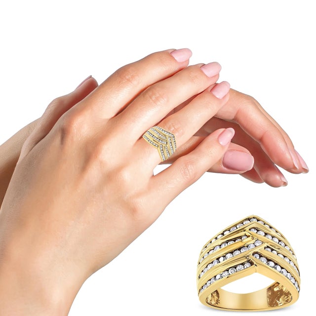 Early 21st Century 10K Yellow Gold Plated .925 Sterling Silver 1 1/2 Cttw Diamond Channel Band (Champagne Color, I2-I3 EVS1010 For Sale - Image 5 of 6