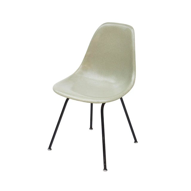 Plastic Herman Miller Eames Side Shell Chair in Seafoam Light on Black H Base For Sale - Image 7 of 12