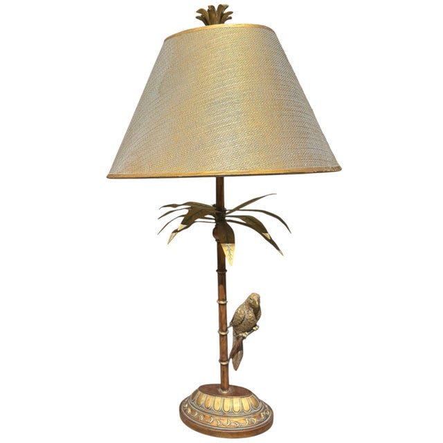 Hollywood Regency Vintage Maitland-Smith Parrot-in-Palm-Tree Table Lamp in the Glamorous Hollywood Regency / Palm Beach Regency Traditio For Sale - Image 3 of 12