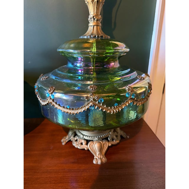 Pair of Vintage Green Iridescent Glass Hollywood Regency Table Lamps, in the Manner of Carl Falkenstein For Sale In Atlanta - Image 6 of 8