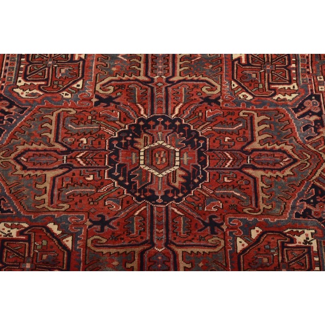 Heriz Rug 9'8'' X 13'1'' Red Wool Vintage Tribal Hand-Knotted Oriental Carpet For Sale In Philadelphia - Image 6 of 15