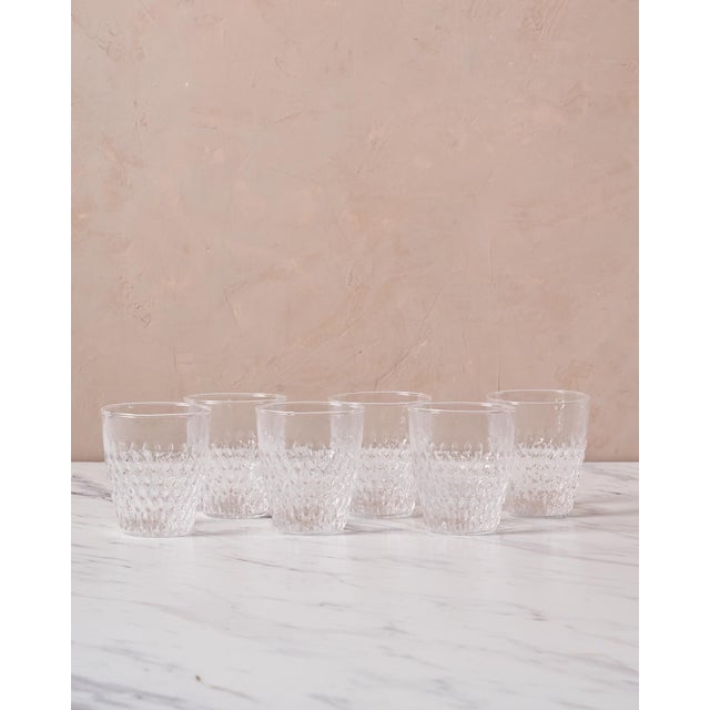 Contemporary Handblown Pienza Rice Patterned Tumbler Glasses by Il Buco Vita in Clear Glass, Set of Six For Sale - Image 3 of 9