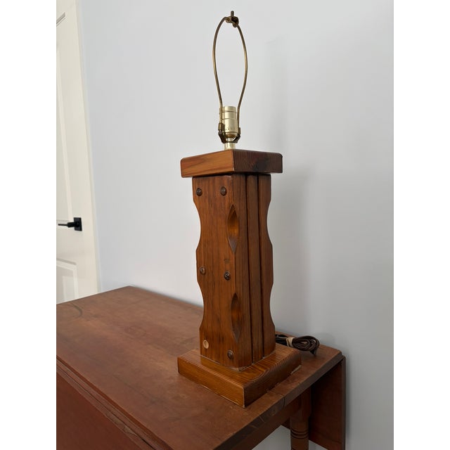 Mid-Century Modern 1960s Mid Century Modern Chunky Wooden Handcrafted Lamp For Sale - Image 3 of 9