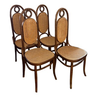Thonet No. 17 Set of Four Bentwood Dining Chairs, Art Nouveau For Sale