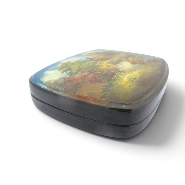 Mid 20th Century Russian Fedoskino Lacquer Mother of Pearl Hand Painted Landscape Box For Sale - Image 5 of 11