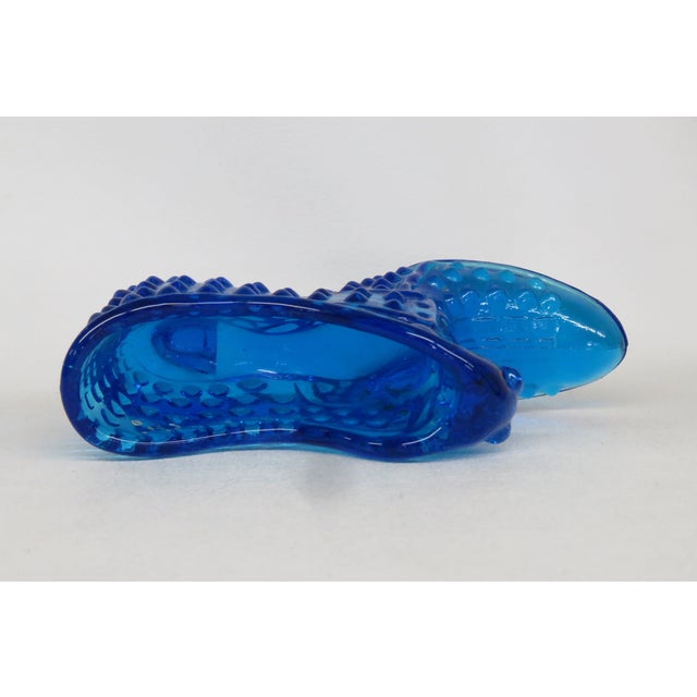 Fenton Blue Hobnail Cat Head Victorian Glass Slipper Shoe Figurine 4686b For Sale - Image 13 of 14