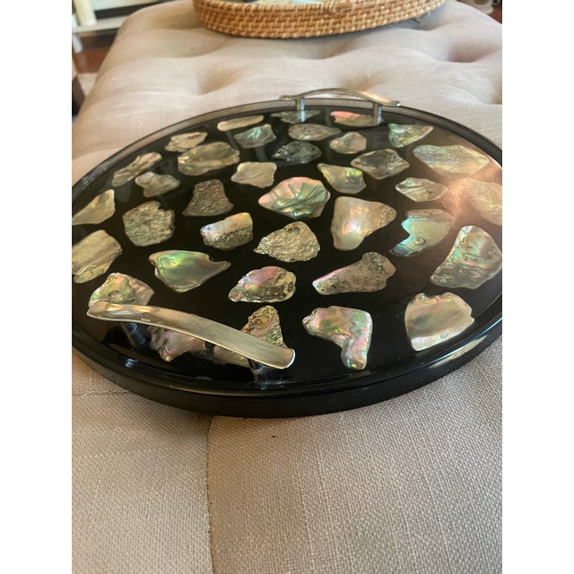 Vintage Abalone Shell Mosaic Round Tray - Design Gifts International - Black Lacquer - Mid-Century Coastal For Sale - Image 4 of 7