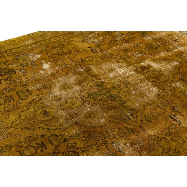 Goldenrod Vintage Distressed Handmade Medallion Wool Rug 6'6" X 9'10" For Sale - Image 9 of 10