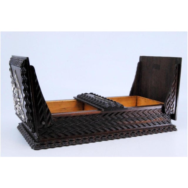 Double Tobacco Box in Rosewood with Trembles and Silver Applications For Sale - Image 6 of 10