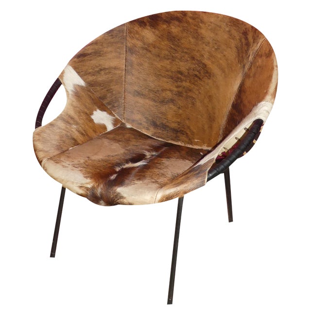 Cowhide Balloon Chair attributed to Hans Olsen for Lusch & Co., 1960s For Sale