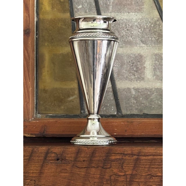 Hollywood Regency Vintage Traditional Silver Plated Fluted Trumpet Vase For Sale - Image 3 of 5