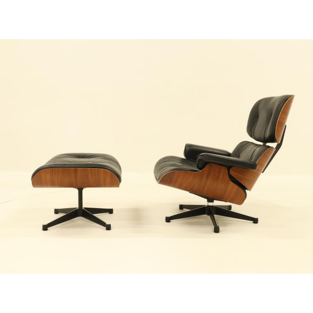 Set of Vintage Lounge Chair and Ottoman by Charles & Ray Eames for Vitra, 2000s For Sale - Image 3 of 18