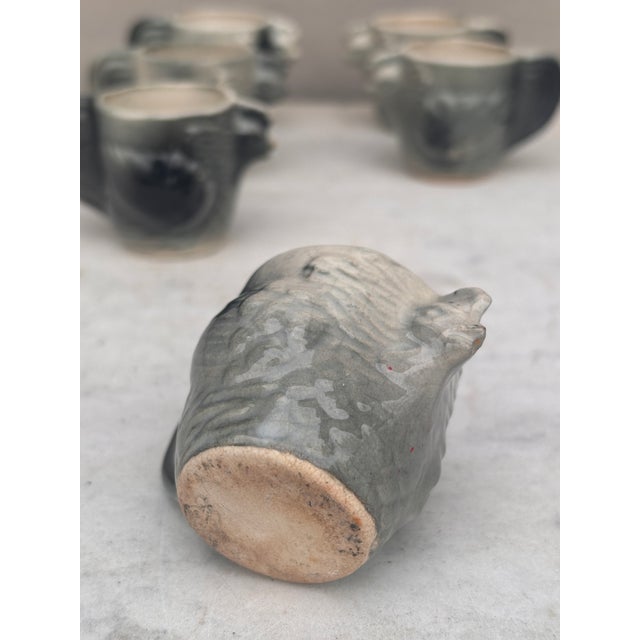 Set of 6 French Majolica Roosters Egg Cup Circa 1900 For Sale - Image 4 of 4