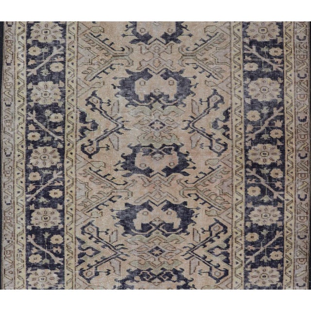 Early 20th Century Vintage Turkish Oushak Rug With Beige and Navy Blue Accents 3'9 X 5'6 For Sale - Image 5 of 11