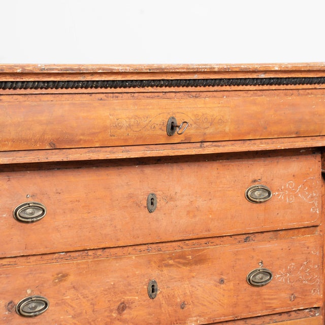 Brick Red Early 19th Century Danish Original Painted Pine Chest of Five Drawers For Sale - Image 8 of 18