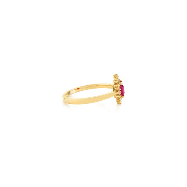 Metal 14k Gold Ruby Diamond Starburst Ring for Her Engagement Size 6 For Sale - Image 7 of 11