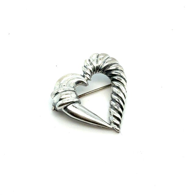 1990s Tiffany & Co Estate Heart Brooch Pin Sterling Silver For Sale - Image 4 of 6