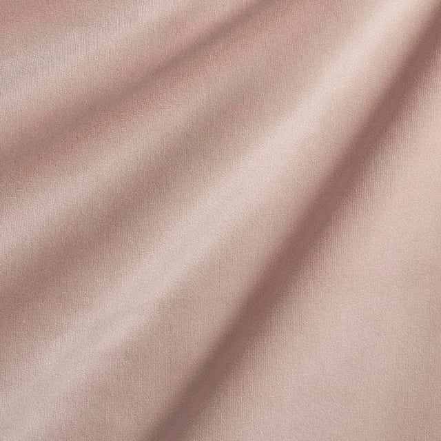SAMPLE - Schumacher Alistair Indoor/Outdoor Velvet Fabric In Blush For Sale