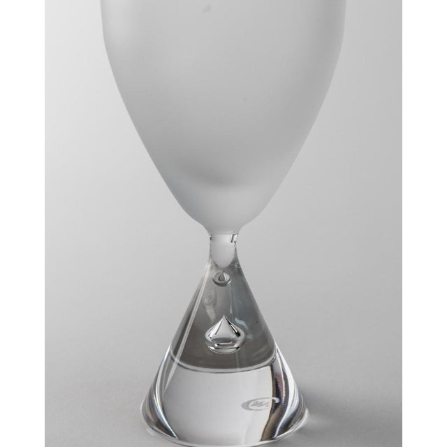 Vintage Hourglass Drinking Glasses in Frosted and Clear Murano Glass with Bubble Feet, Italy, 1980s, Set of 4 For Sale - Image 6 of 11