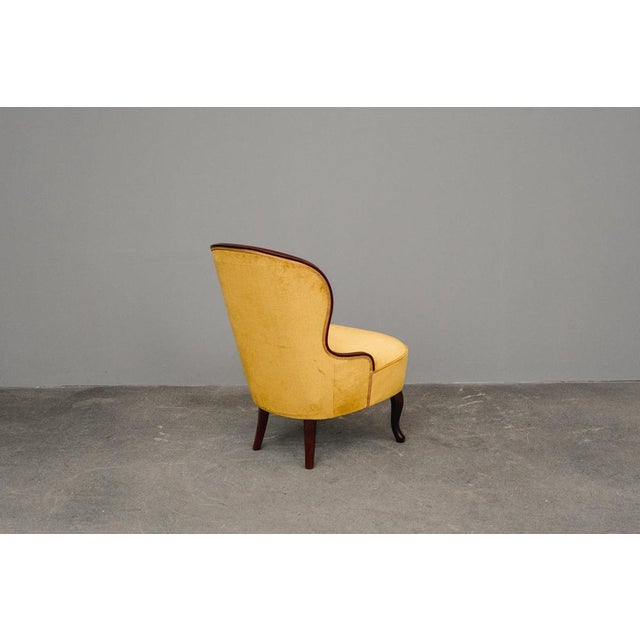 Mid-Century Armchairs in Yellow, Mid-20th Century, Set of 2 For Sale - Image 6 of 18