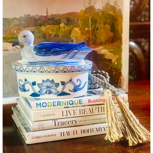 Late 20th Century Chinoiserie Porcelain Duck Tureen in Blue and White For Sale - Image 12 of 12