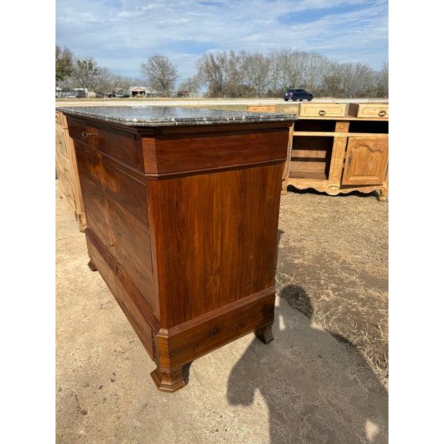 Wood 19th Century Louis Philippe Walnut Marble Top Chest of Drawer / Commodes For Sale - Image 7 of 12