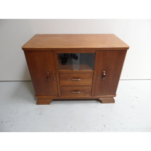 Art Deco Buffet, 1920s, in Very Good conditions. Designed 1920 to 1949